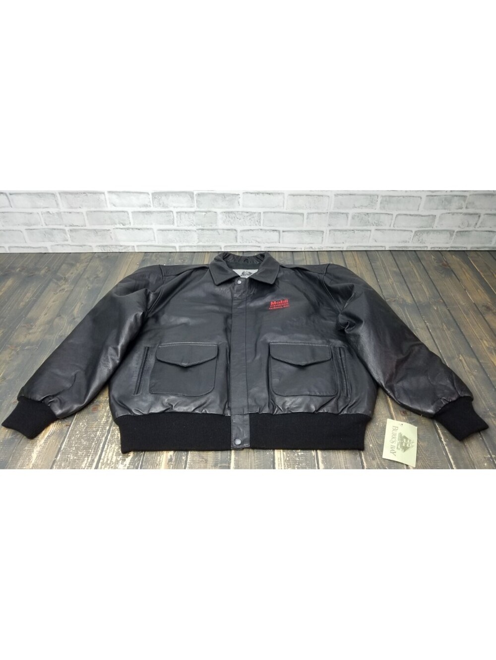 Mobil Oil Equatorial Guinea, Inc. BLACK Leather Jacket SIZE XL Pegasus on Back